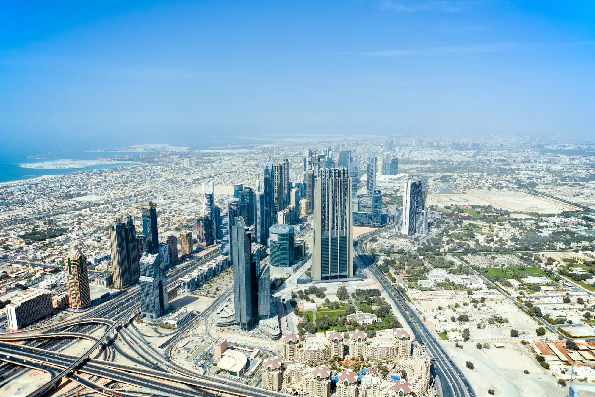 Errores comunes al abrir una empresa en Emiratos (1)