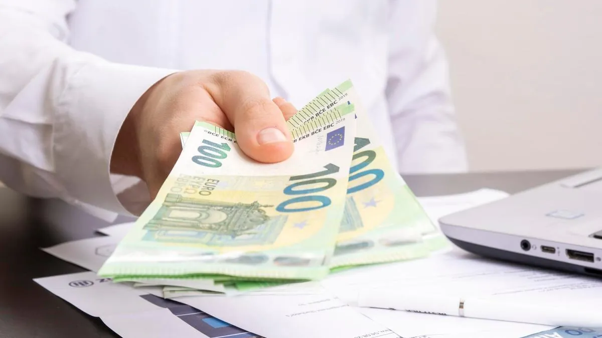 Pago de salario en Dubai
